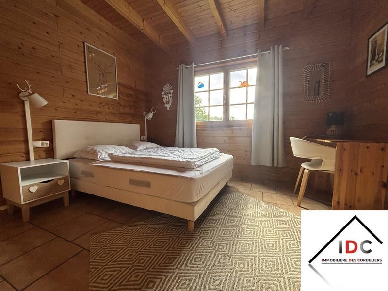 Châlet - 80 m² - 5 pièces