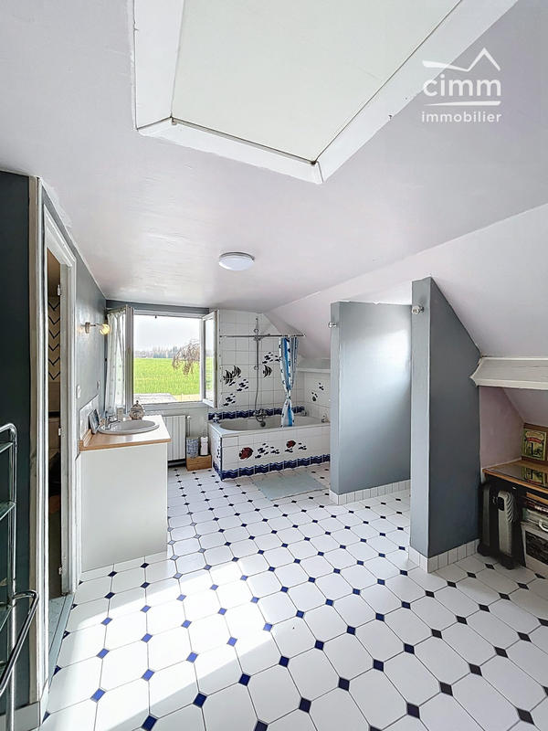 Maison - 177 m² - 6 pièces