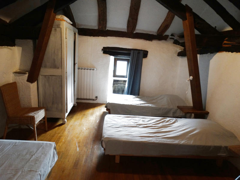 Mas - 300 m² - 15 pièces