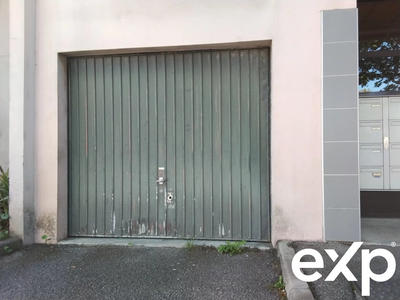 Parking / Garage - 17 m²