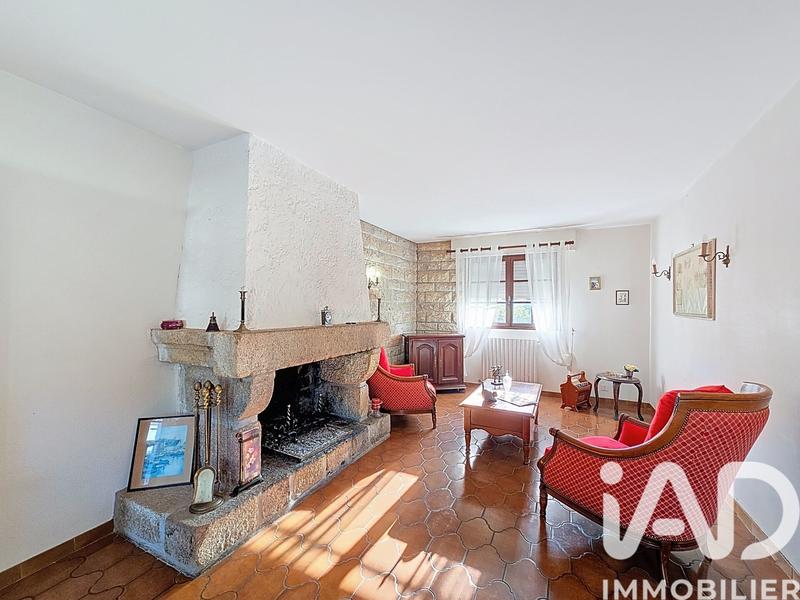 Maison - 141 m² - 6 pièces