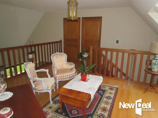 Propriété - 228 m² - 7 pièces