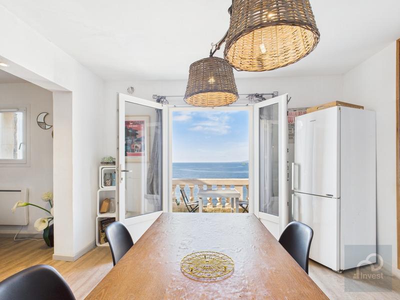 Villa - 336 m² - 6 pièces