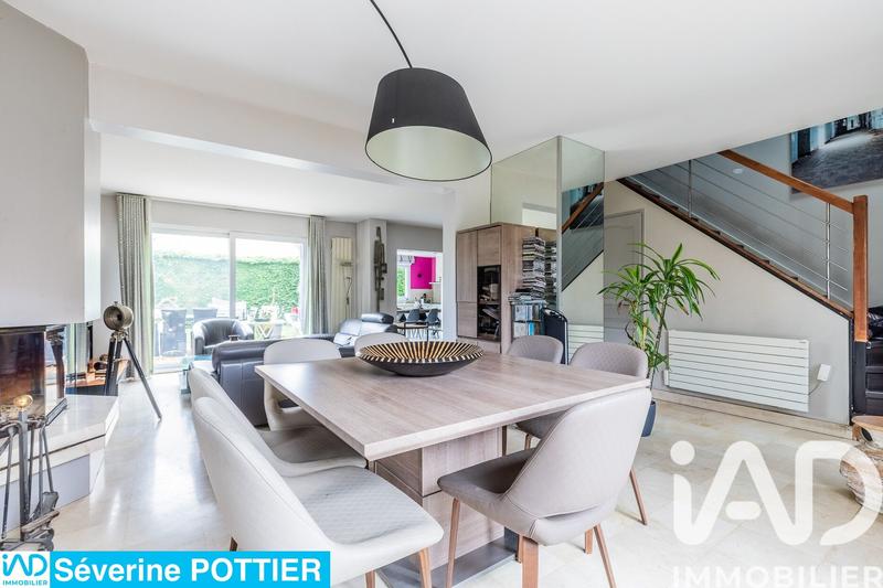 Maison - 135 m² - 6 pièces