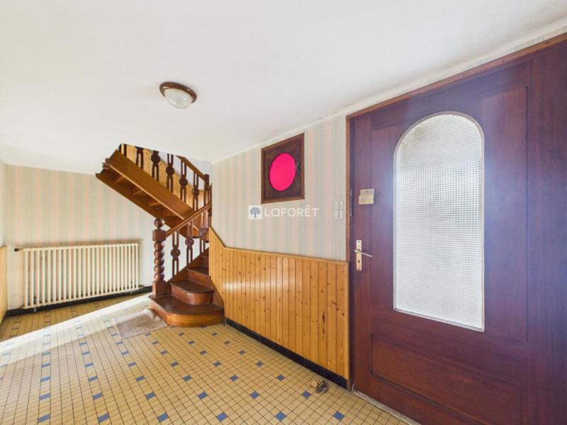 Maison - 93 m² - 5 pièces