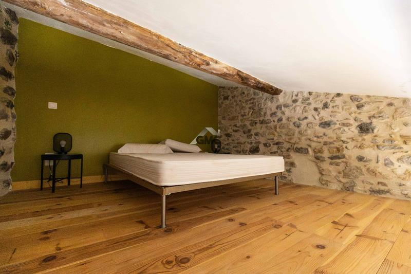 Maison - 165 m² - 6 pièces