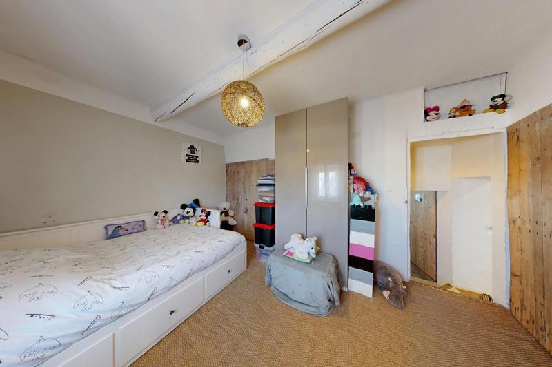 Maison - 160 m² - 8 pièces