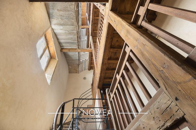 Appartement - 82 m² - 2 pièces