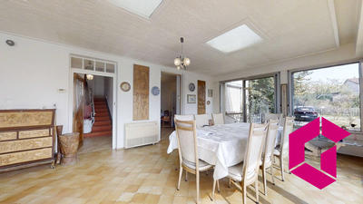 Maison - 190 m² - 7 pièces