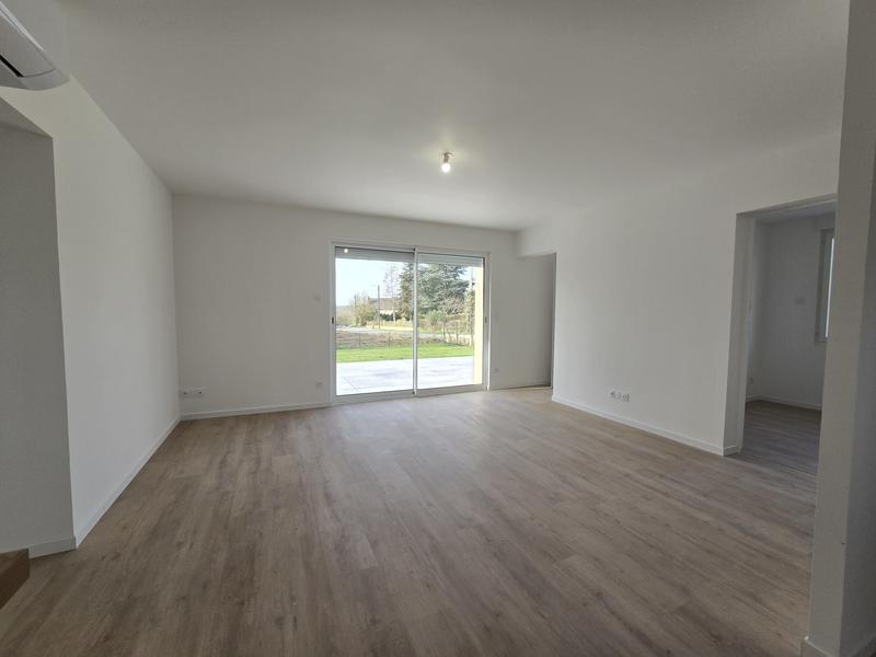 Maison - 64 m² - 4 pièces