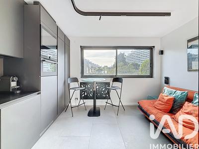 Appartement - 15 m² - 1 pièce