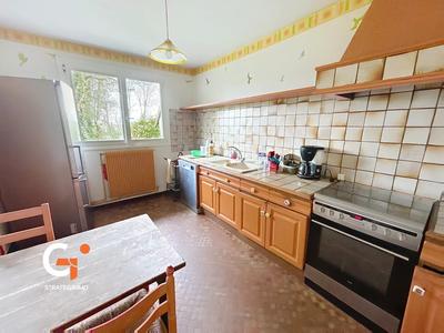 Maison - 137 m² - 5 pièces