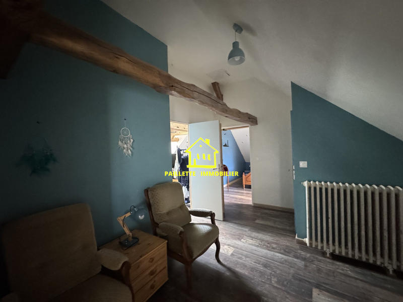 Maison - 297 m² - 9 pièces