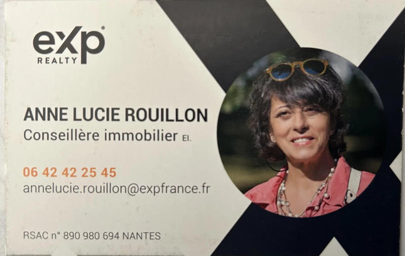 Maison - 209 m² - 9 pièces