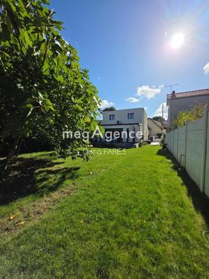 Maison - 147 m² - 7 pièces