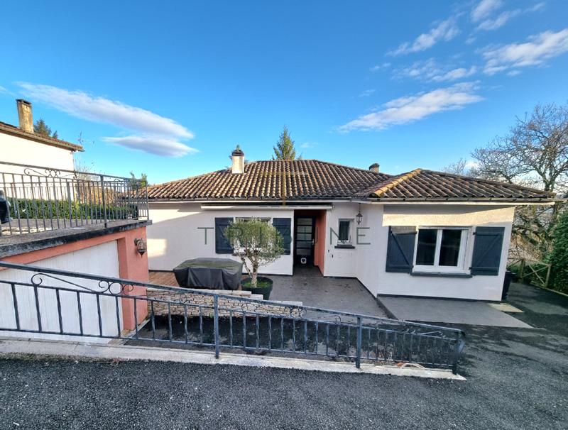 Maison - 96 m² - 4 pièces