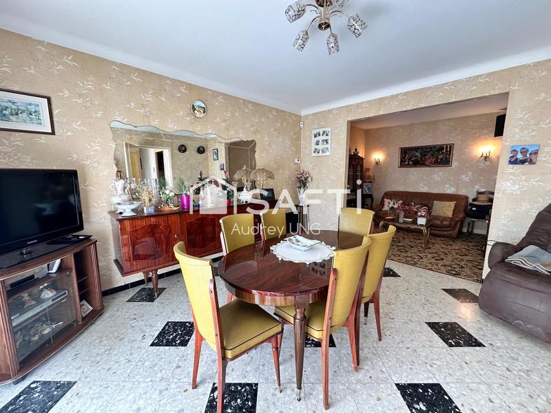 Maison - 111 m² - 5 pièces