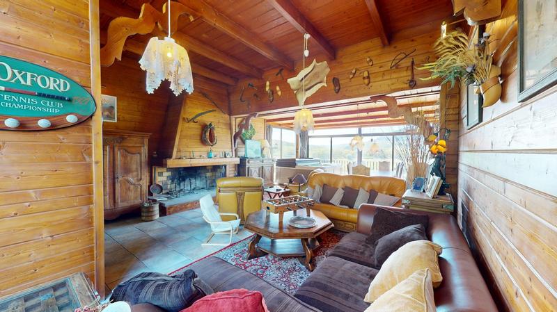 Maison - 600 m² - 12 pièces