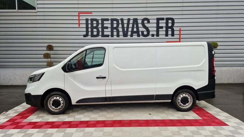 Renault Trafic Fourgon l2h1 3000 kg blue dci 130 grand confort