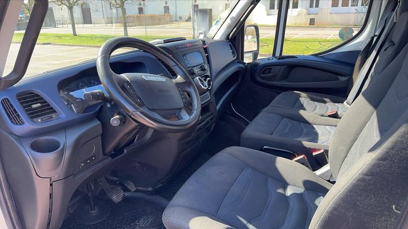 Iveco Daily Vu 5 3.0 d 180 Bva8 35s18 Hi-Matic