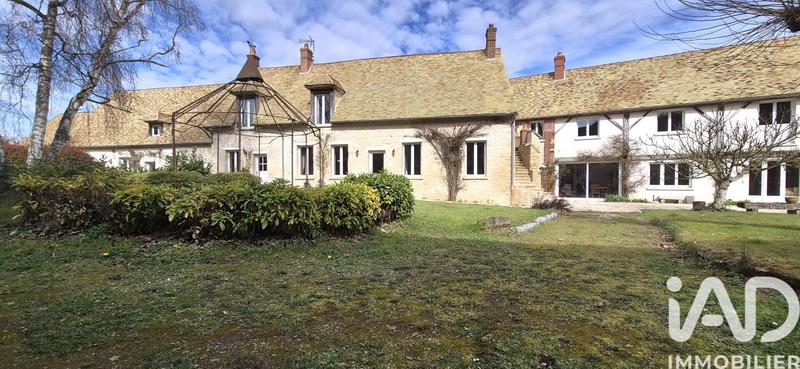 Maison - 702 m² - 20 pièces