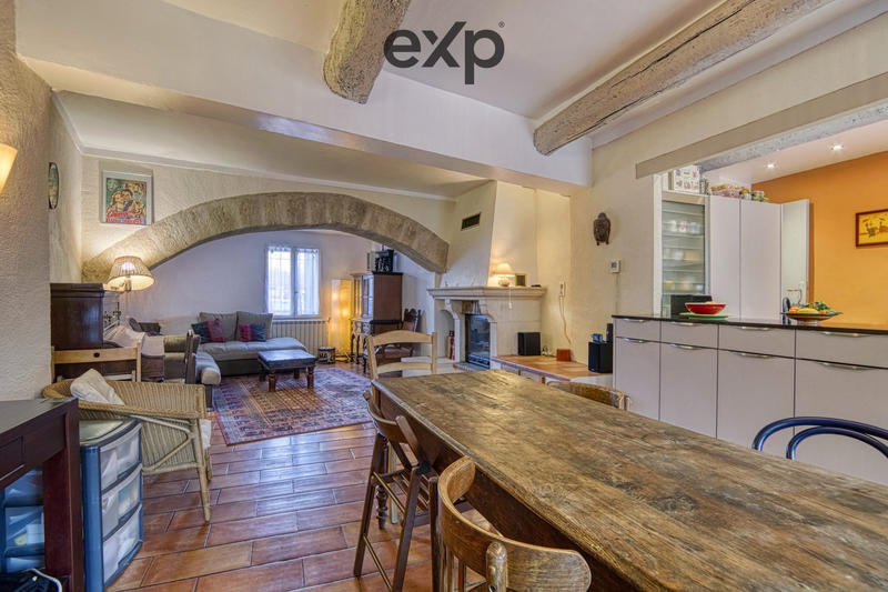 Maison - 140 m² - 7 pièces