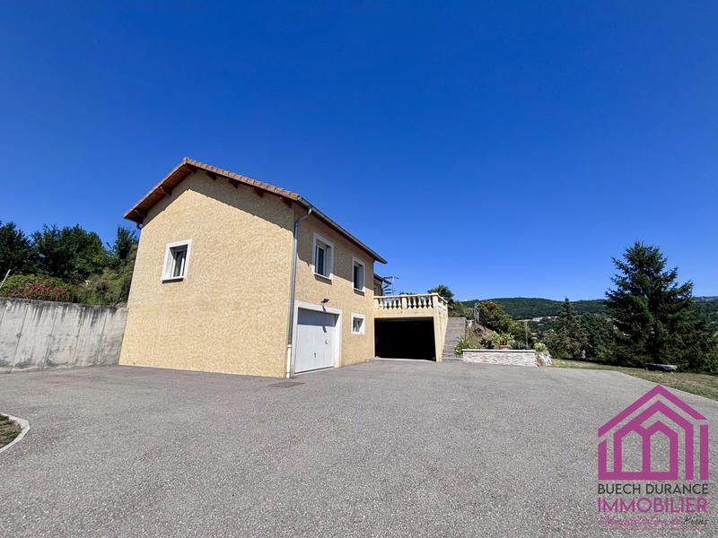 Maison - 106 m² - 5 pièces