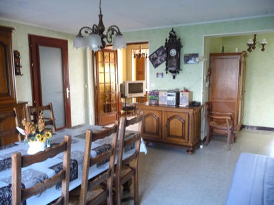 Maison - 107 m² - 6 pièces