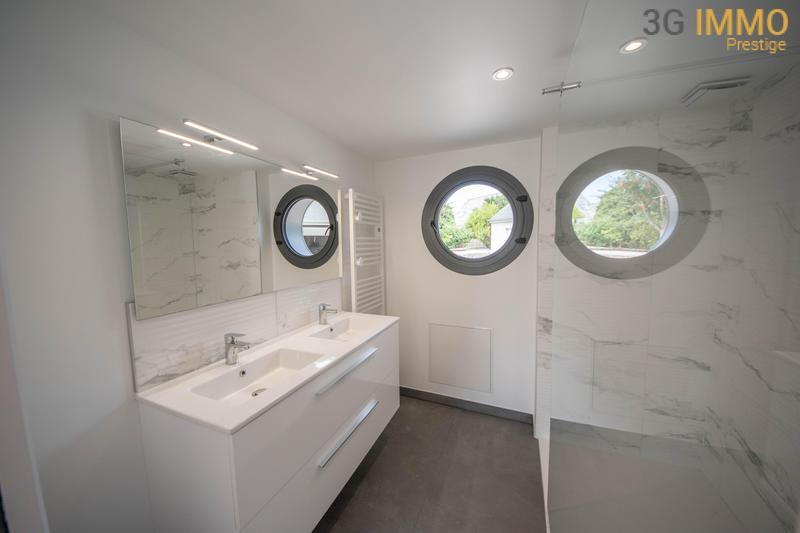 Propriété - 150 m² - 6 pièces