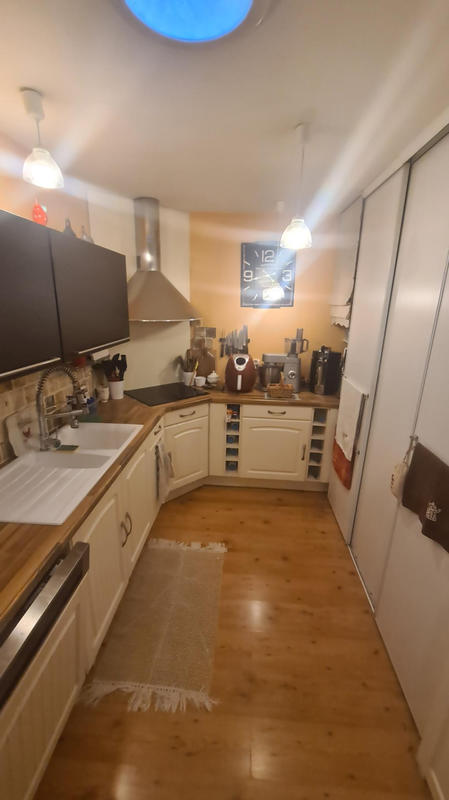 Maison - 202 m² - 7 pièces