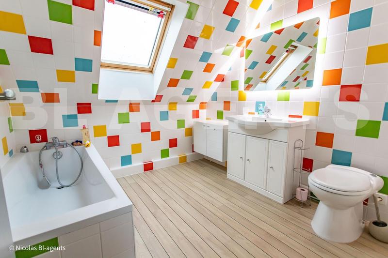 Pavillon - 110 m² - 6 pièces