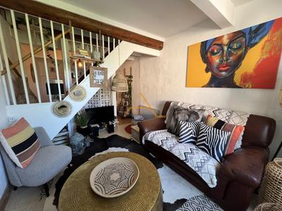 Maison de village - 64 m² - 4 pièces