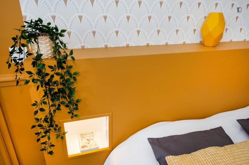 Chambre - 17 m² - 7 pièces