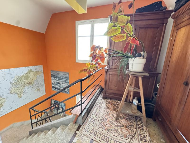 Maison - 180 m² - 7 pièces