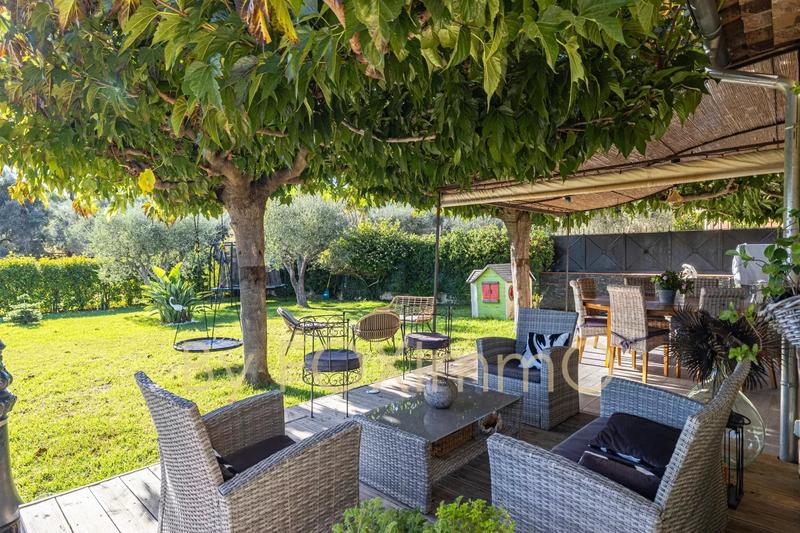 Maison - 147 m² - 6 pièces