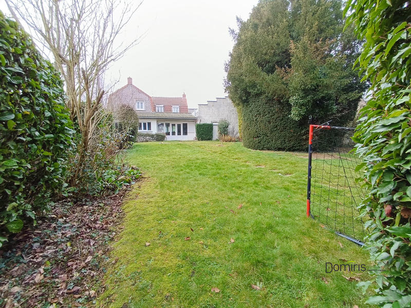 Maison - 180 m² - 6 pièces