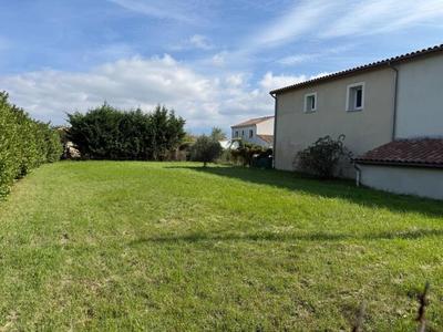 Terrain constructible - 564 m²