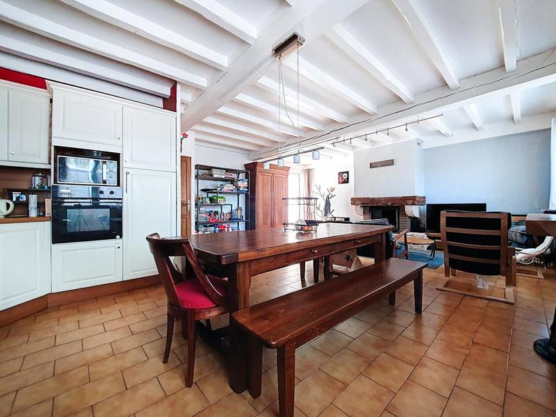 Maison de village - 140 m² - 4 pièces