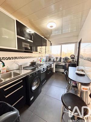 Appartement - 112 m² - 6 pièces