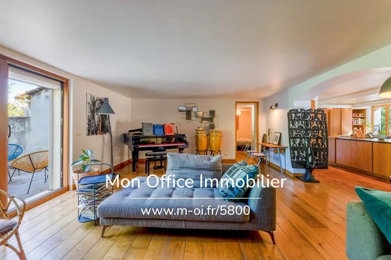 Corps de ferme - 203 m² - 6 pièces