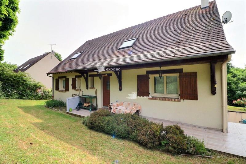 Maison - 171 m² - 9 pièces
