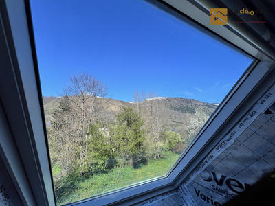 Maison - 210 m² - 3 pièces