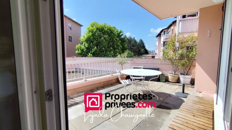Appartement - 86 m² - 4 pièces