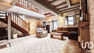 Maison - 237 m² - 9 pièces