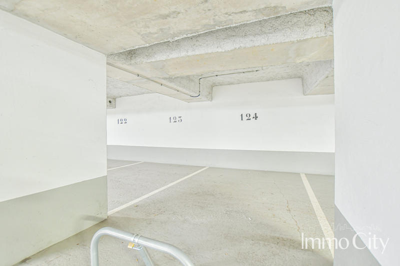 Parking - 11 m²