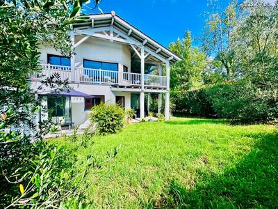 Villa - 125 m² - 5 pièces