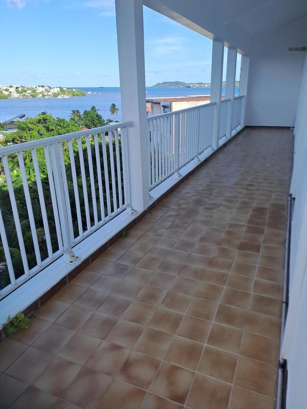 Appartement - 165 m² - 4 pièces