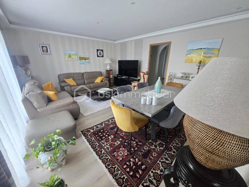 Pavillon - 130 m² - 5 pièces