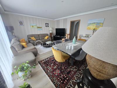 Pavillon - 130 m² - 5 pièces