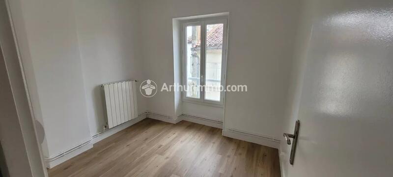 Appartement - 77 m² - 3 pièces